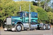 Colin Walters Kenworth W900