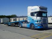 Scania Caravan Transporter