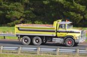 Ford L9000,  S & L Coldicutt & Daughter.  Dairy Flat