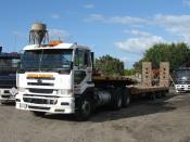 Nissan Diesel Transporter