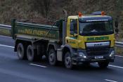 DAF CF tipper M6 22/11/2016.