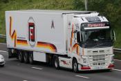 Volvo FH500 M6 22/06/2017.