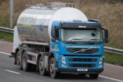 Volvo FM370 M6 16/04/2016.