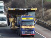 Volvo Cat 3 Southbound M6 16/03/2010.