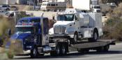 Kenworth Aulin A Peterbilt.i-15. Oct.2012.