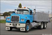 Waipipi Services Mack R-model