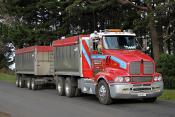 Gleeson & Cox Kenworth T604