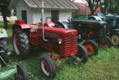 Mccormick International Farmall D-430