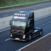 DFZ 88 Volvo FH13-520