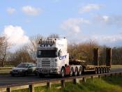 Dn03 Ymw Scania 164l-580