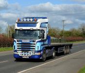 Ejz 8642 Scania 164l-480