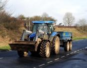 New Holland T8050