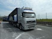 F12 HGV. Volvo FH460. Gary Harvey
