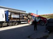 Loading YK14 TTY & 215043