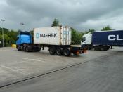 Sliding Skelly Trailer & 20' Box