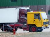 J994 NJU Volvo FL7