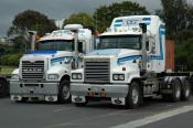 Mack Trident,  Auckland