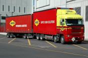 Freightliner Argosy,  Linfox, Auckland.