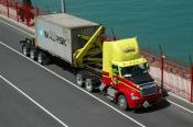 Freightliner Columbia,  Linfox,  Auckland