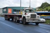 Mack R686,  Double R Transport,  Glenfield.