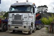 Freightliner,  Mac Kenzie Transport,  Waitakere
