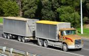 Mack,  Regal Haulage,  Wairau Valley