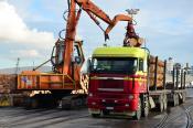 Freightliner,  Linfox,  Auckland