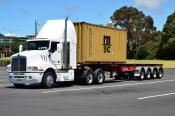 Kenworth,  Hallmark Transport