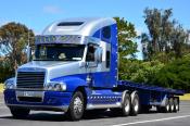 Freightliner Century,  Hanes Haulage