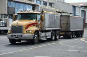 Mack,  Regal Haulage,  Tamahere