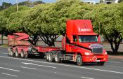 Freightliner,  Crawford Transport, Glenfield