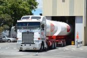 Kenworth,  Inghams,  Tauranga