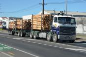 Mack,  Linfox, Mount Maunganui,