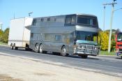 A Big Movan,  Raglan