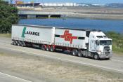 Kenworth,  SCT Logistics