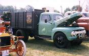 1952 Ford