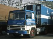 Ferry Queue: Berliet TR320 (KS 924) Van Steen