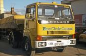 Dundee Docks - Leyland Roadtrain 16-25 (OYV 672Y - Blue Circle)
