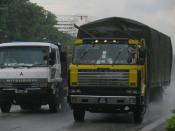 Malaysian Nissan Diesel Resona V8-340 (JFY 6639)