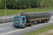 Hino Super Dolphin (MAT 3082)