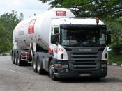 Scania P420 (BKG 5913) Mox-Linde