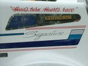 Kenworth Signature Logo