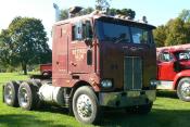 Peterbilt Cabover