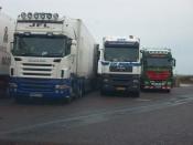 Scania.  M A N.  Merc